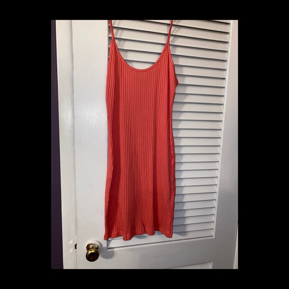 Ribbed bodycon dress